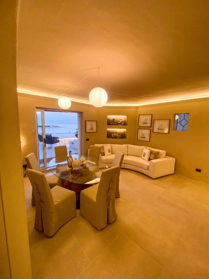 Вилла Terrazza Sul Mare A Порто-Черво Экстерьер фото