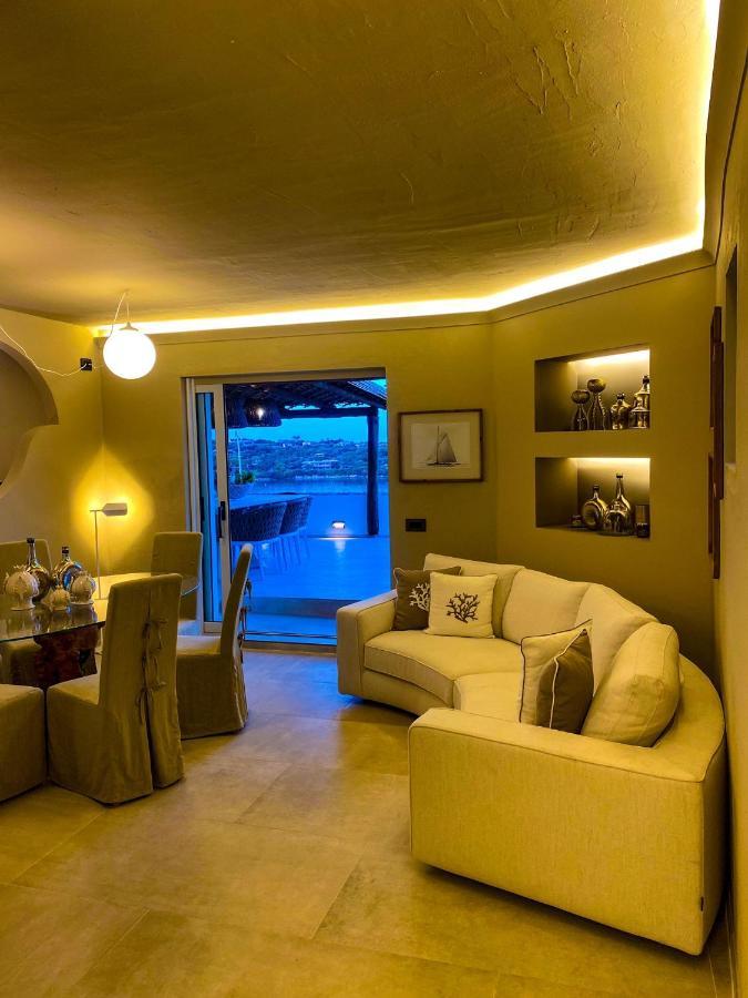 Вилла Terrazza Sul Mare A Порто-Черво Экстерьер фото