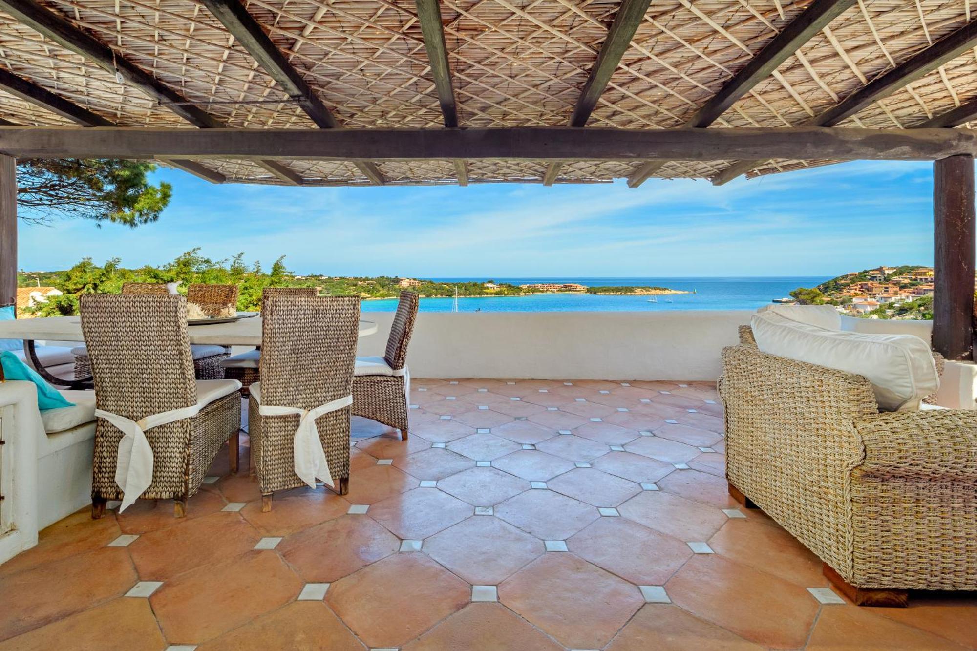 Вилла Terrazza Sul Mare A Порто-Черво Экстерьер фото